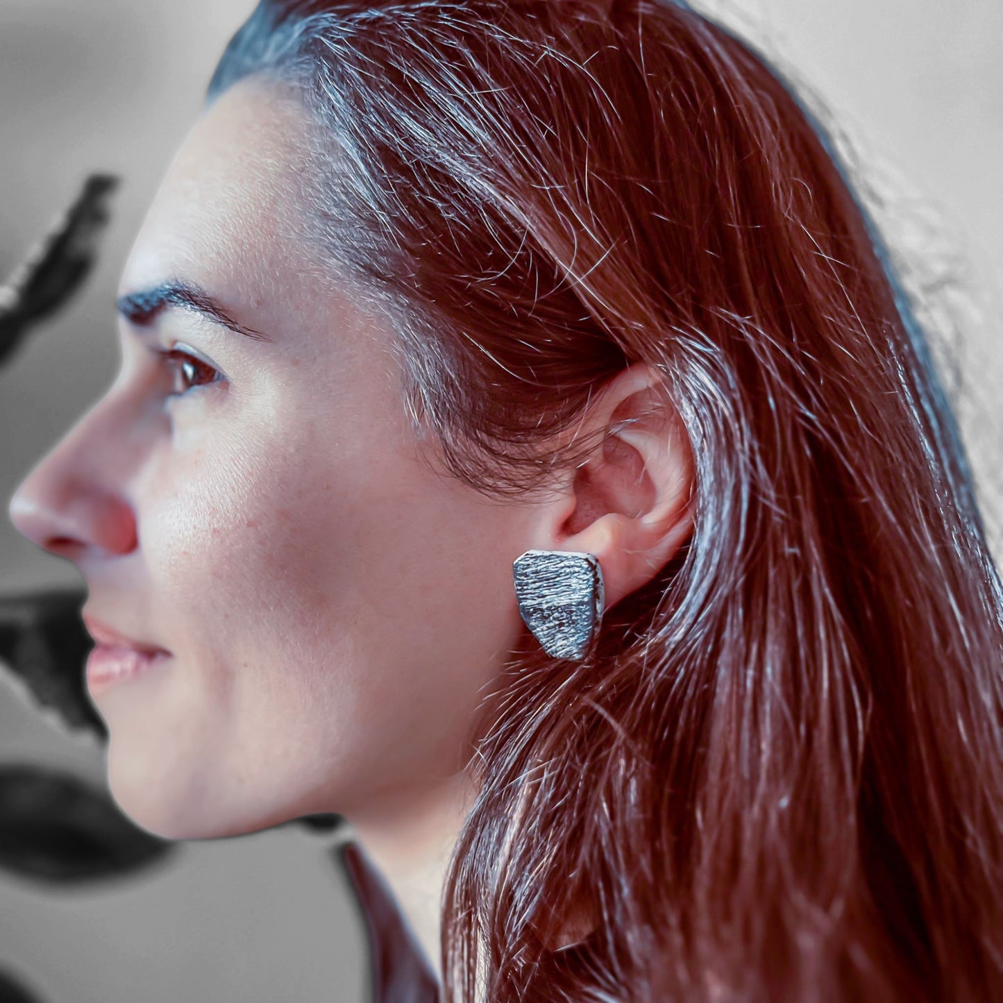 Therma Asymetric Black Lined