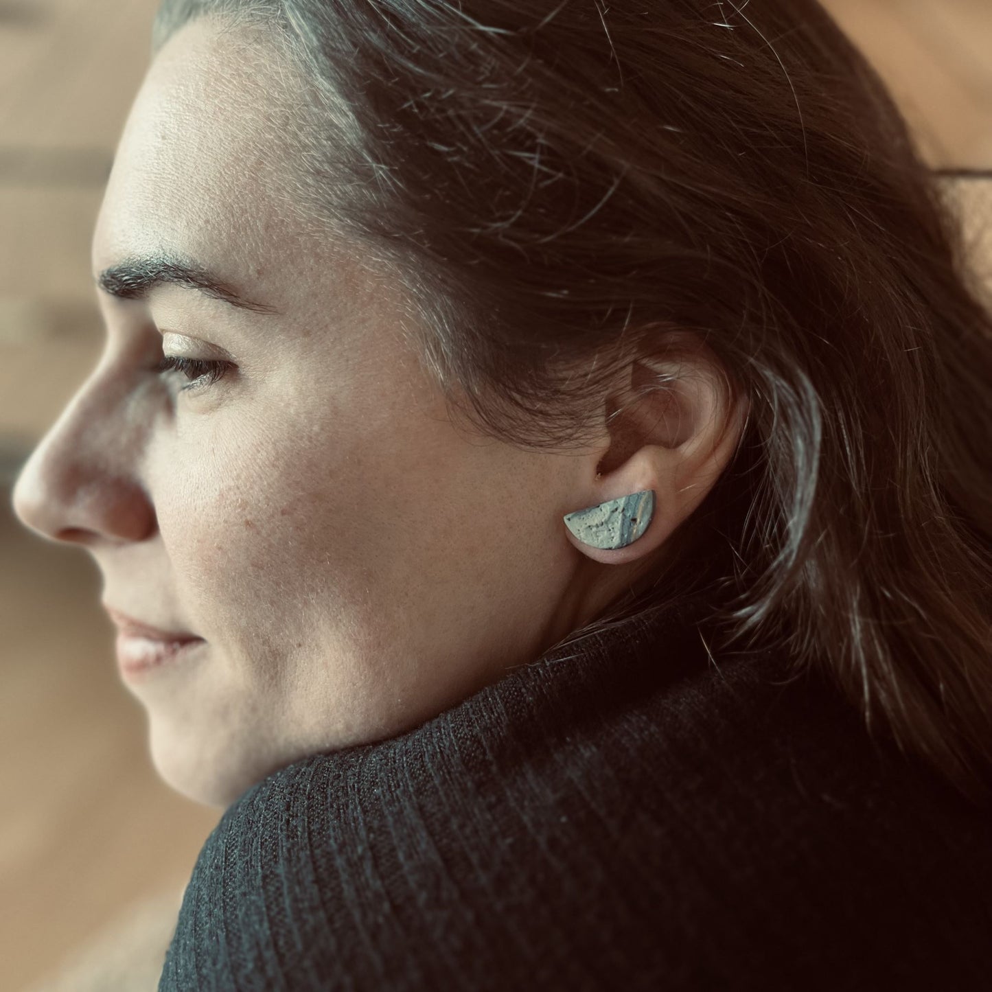 Kylix Grey Black Earrings