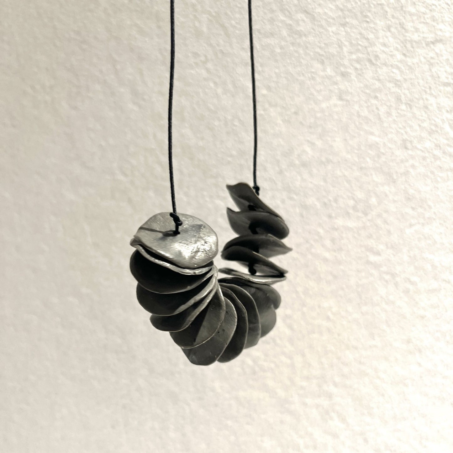 Lepsiron Gray Necklace