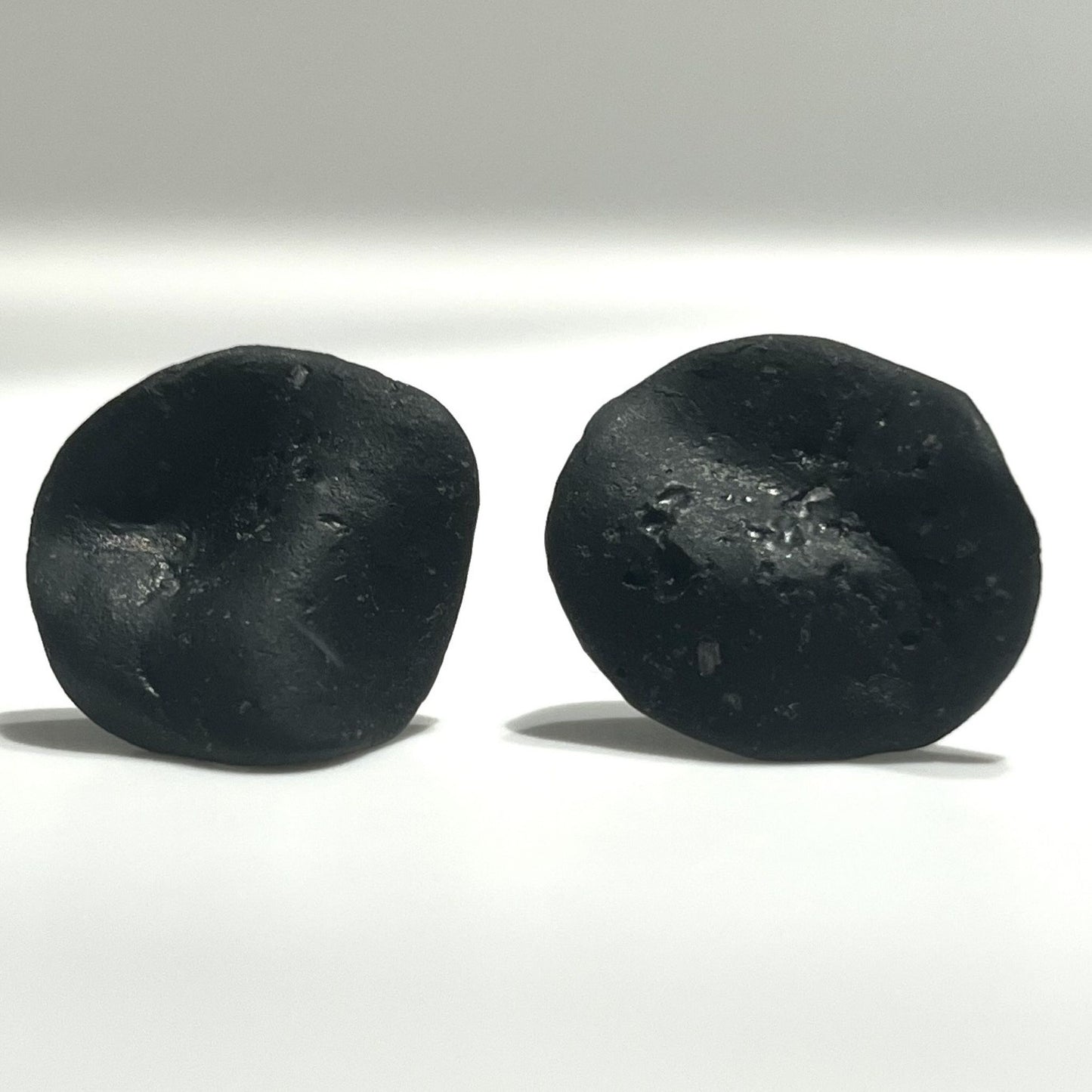 Fradato Black Earrings