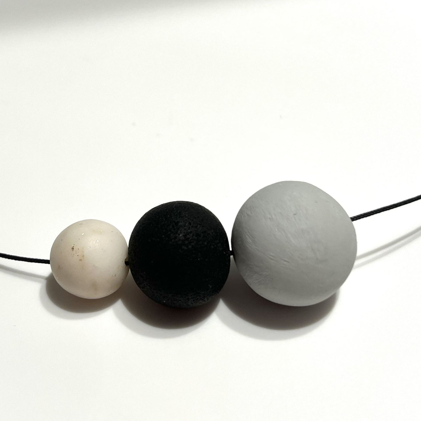 Voly Necklace