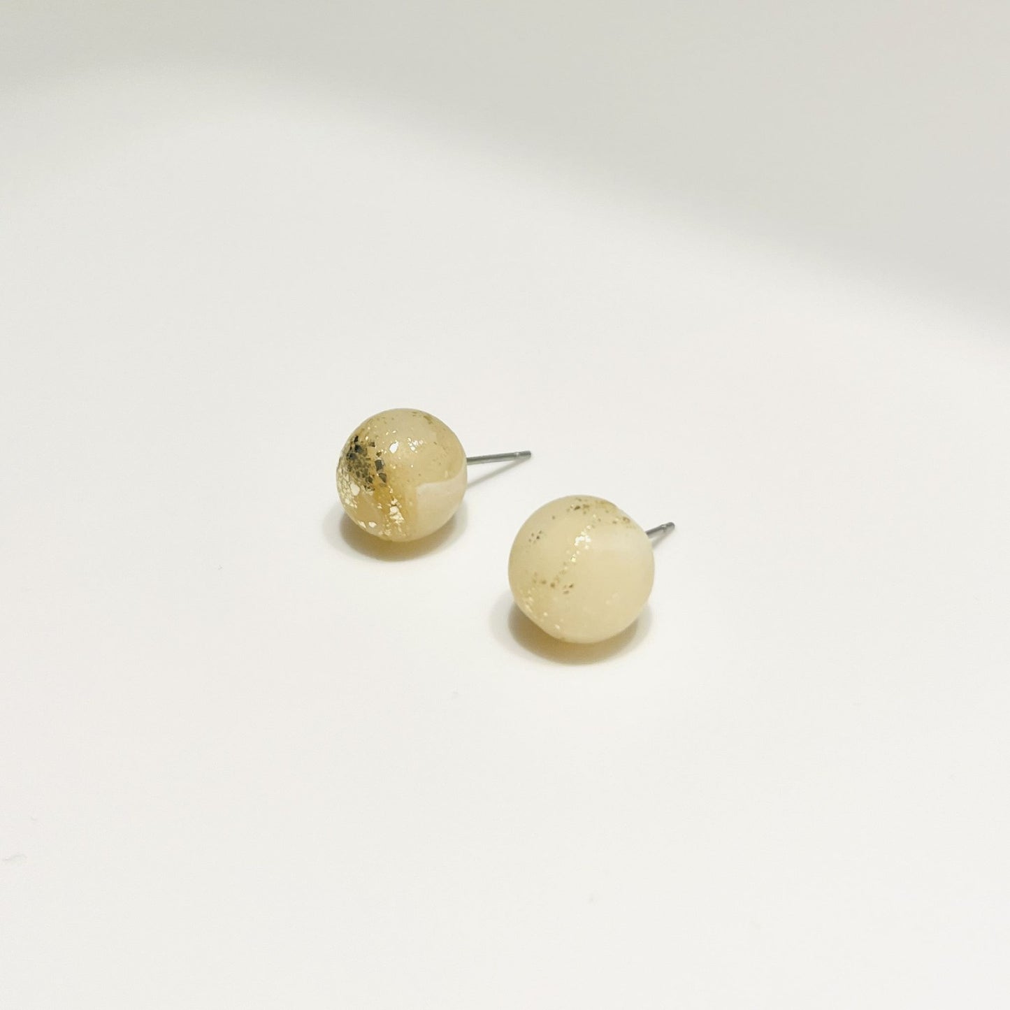 Sponde Gold Earrings