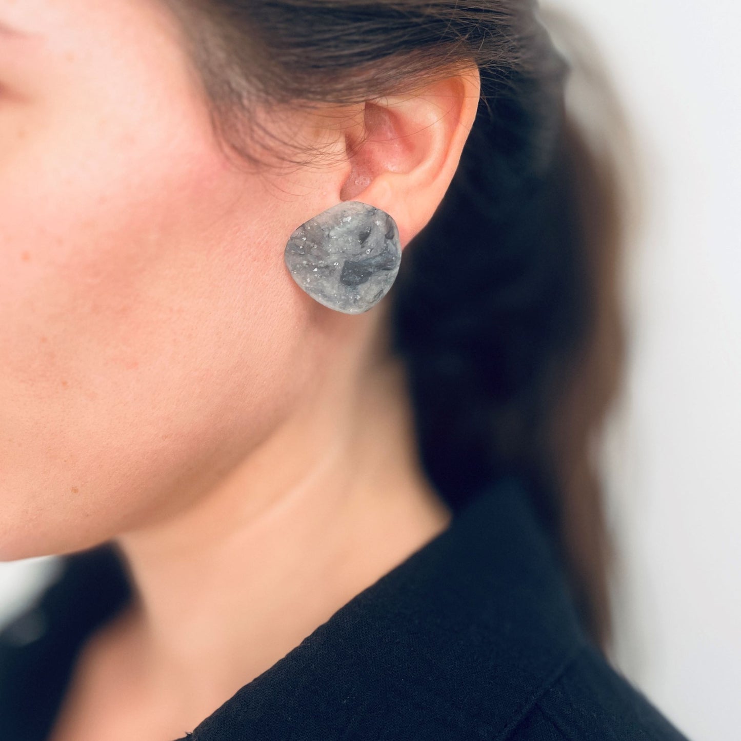 Kleos Gray & Black Earrings