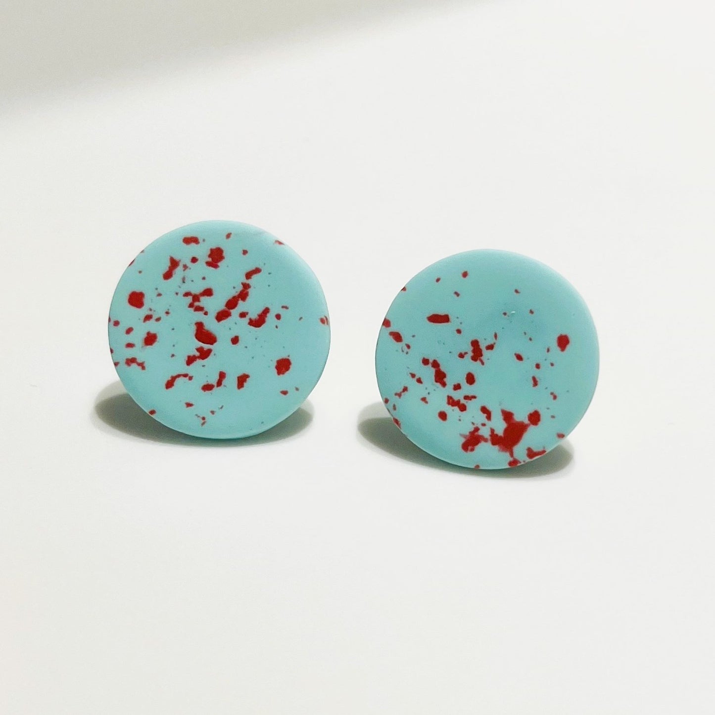 Sigri Light Blue & Red Earrings