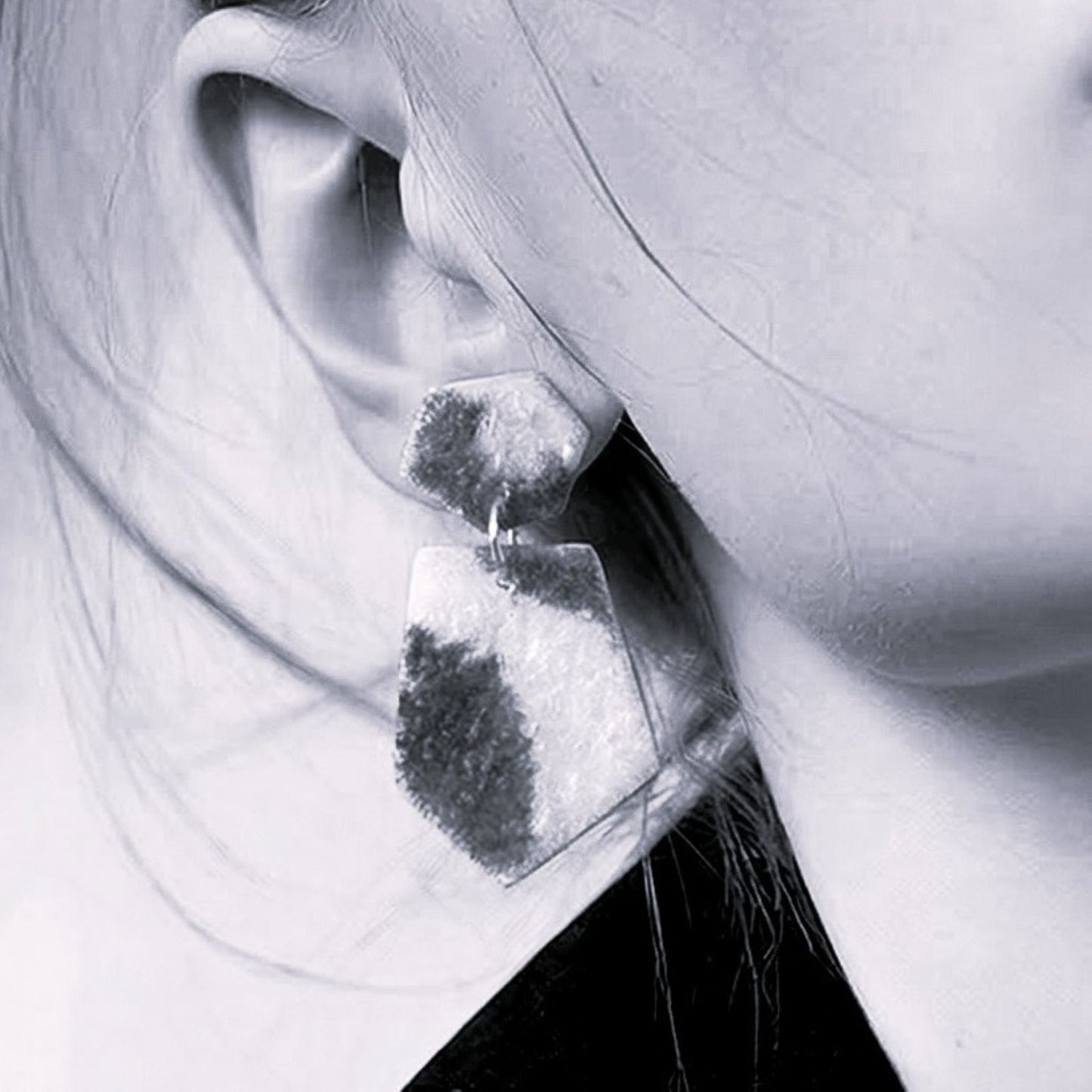 Alos Black & White Earrings