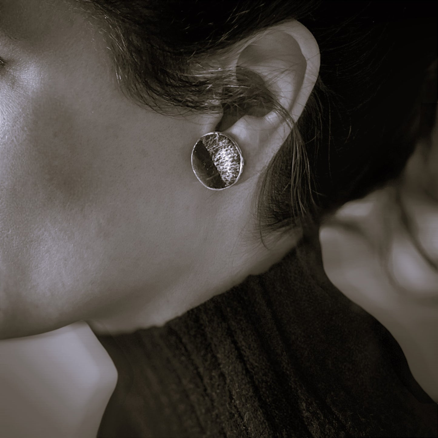 Ethos Black Earrings